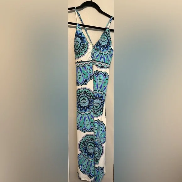 Sunshine 79 Women's Mellow Medallion Blue/Teal/White Swimsuit Coverup Size Small - Picture 3 of 12